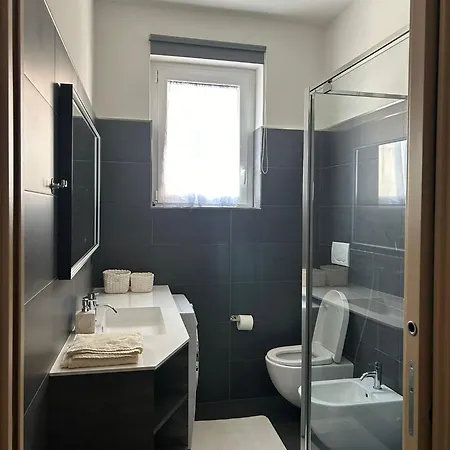 M&m Center - Modern Flat With Free Wifi - Rent Bike Μπέργκαμο