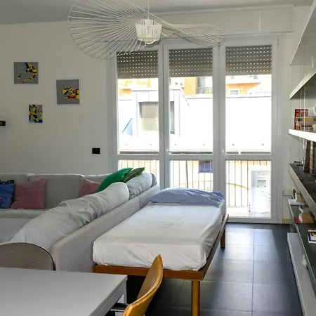 Appartamento M&m Center - Modern Flat With Free Wifi - Rent Bike - E- Bike *