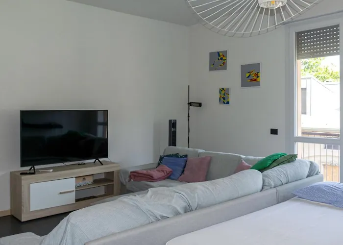 M&m Center - Modern Flat With Free Wifi - Rent Bike - E- Bike *